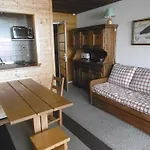 冰塔公寓 公寓 *